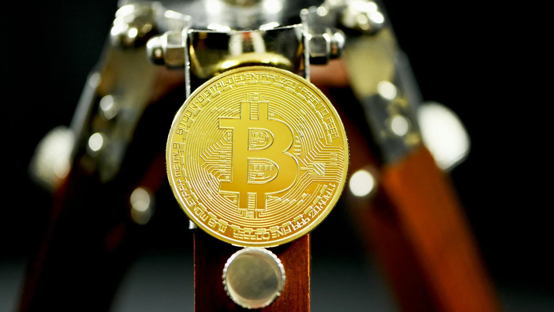 Stablecoins and Bitcoin Could Reshape Finance