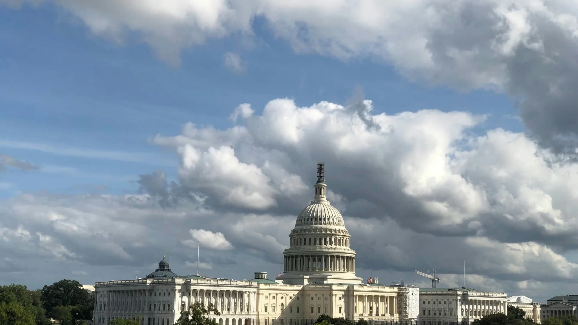 Senate Passes CBDC Ban in Sweeping Bipartisan Housing Bill