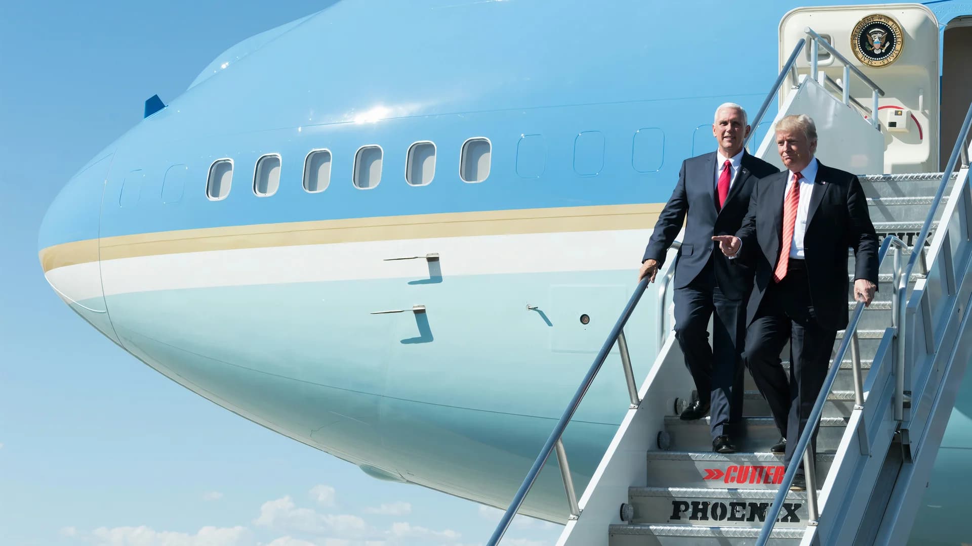 Trump-Backed WLFI Now Sells Direct Team Access at $5 Million