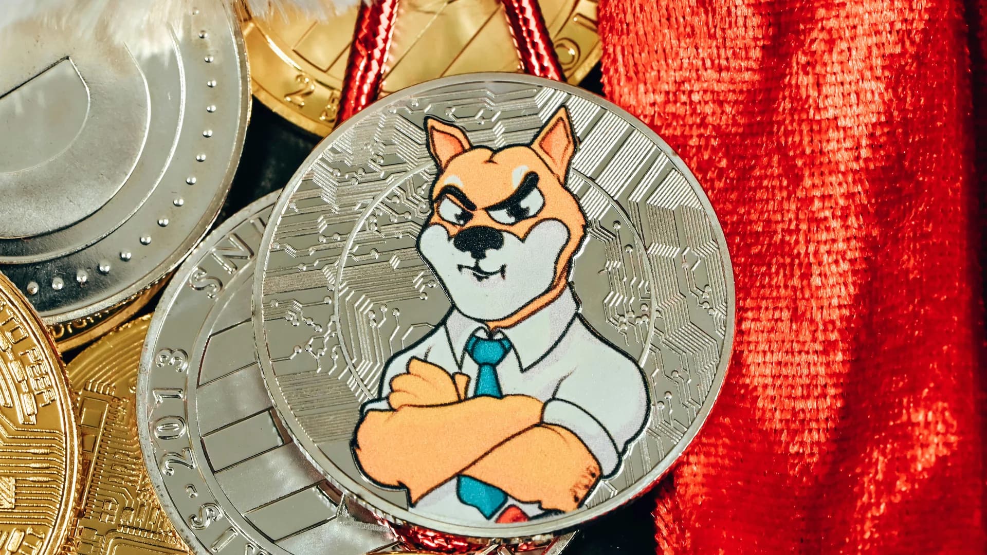 UK Lawmakers Push Immediate Crypto Donations Ban