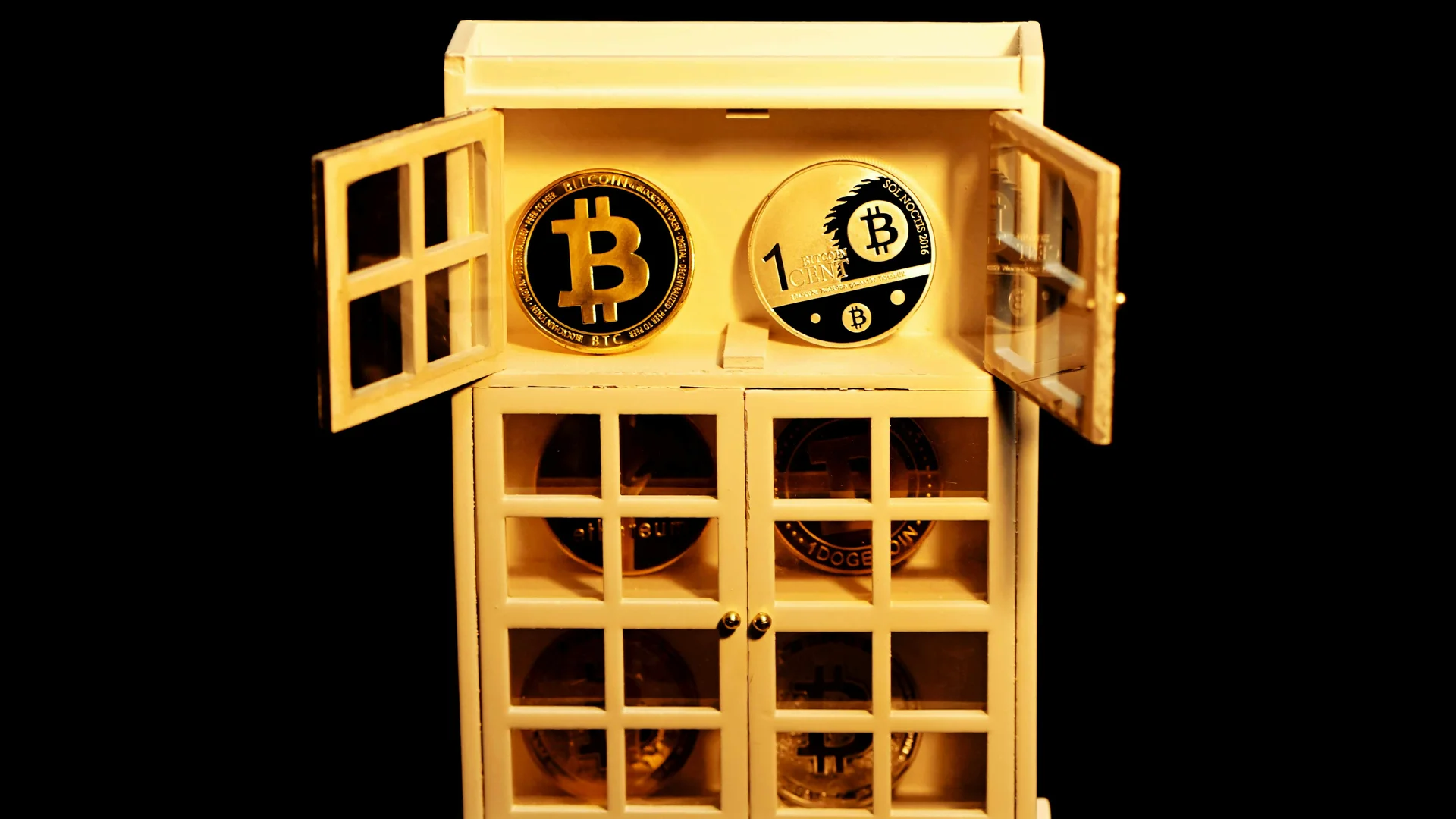 Bitcoin Miners Lose $19K Per BTC as Difficulty Drops