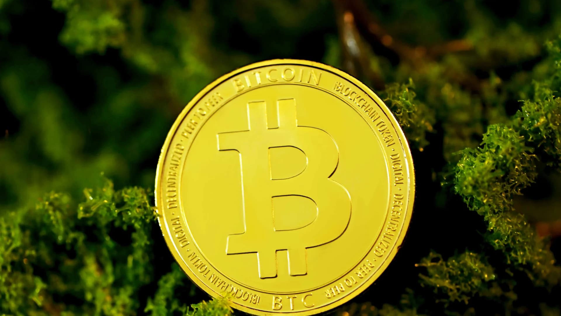 Bitcoin Retakes $71K as US Sends Iran Ceasefire Plan