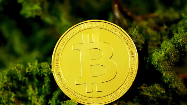 Bitcoin Retakes $71K as US Sends Iran Ceasefire Plan