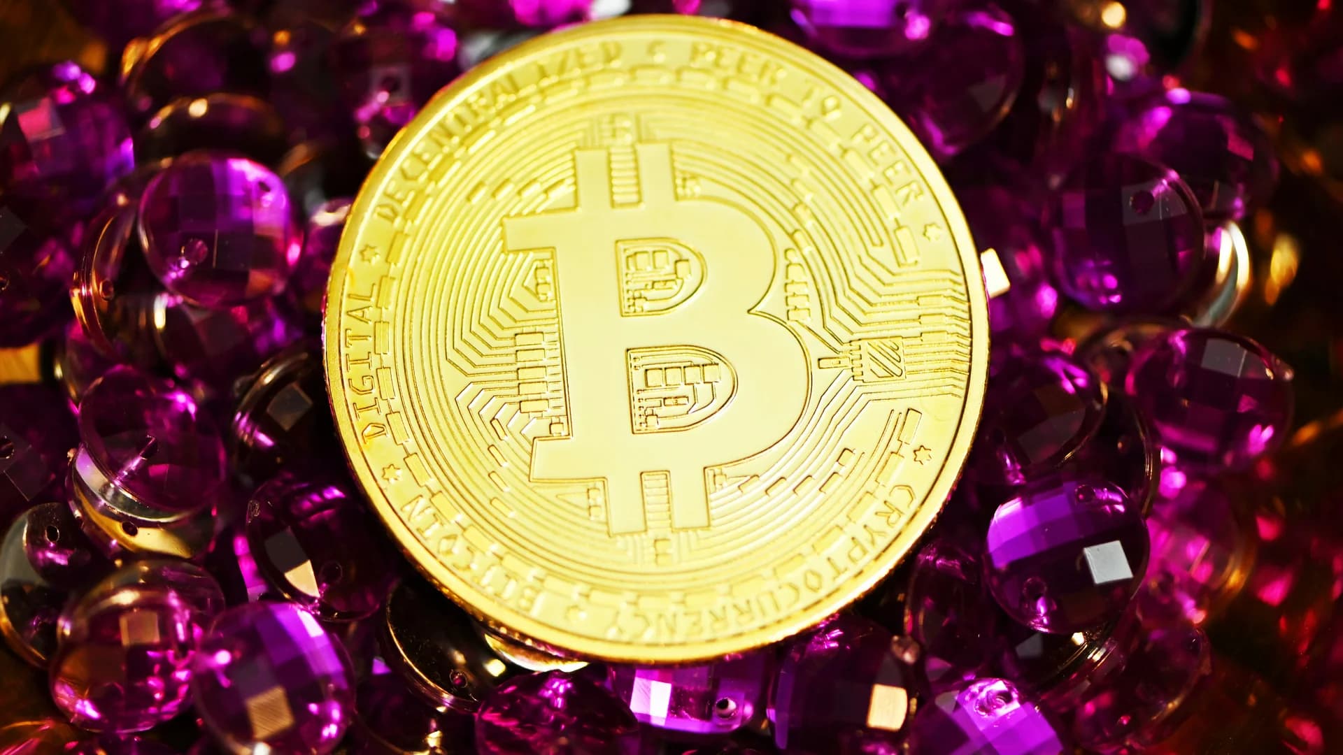 Bitcoin Outperforms Gold and Stocks After Global Shocks