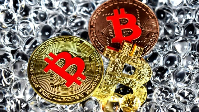 Price Predictions 4/10: BTC, ETH, XRP, BNB, SOL, DOGE, HYPE