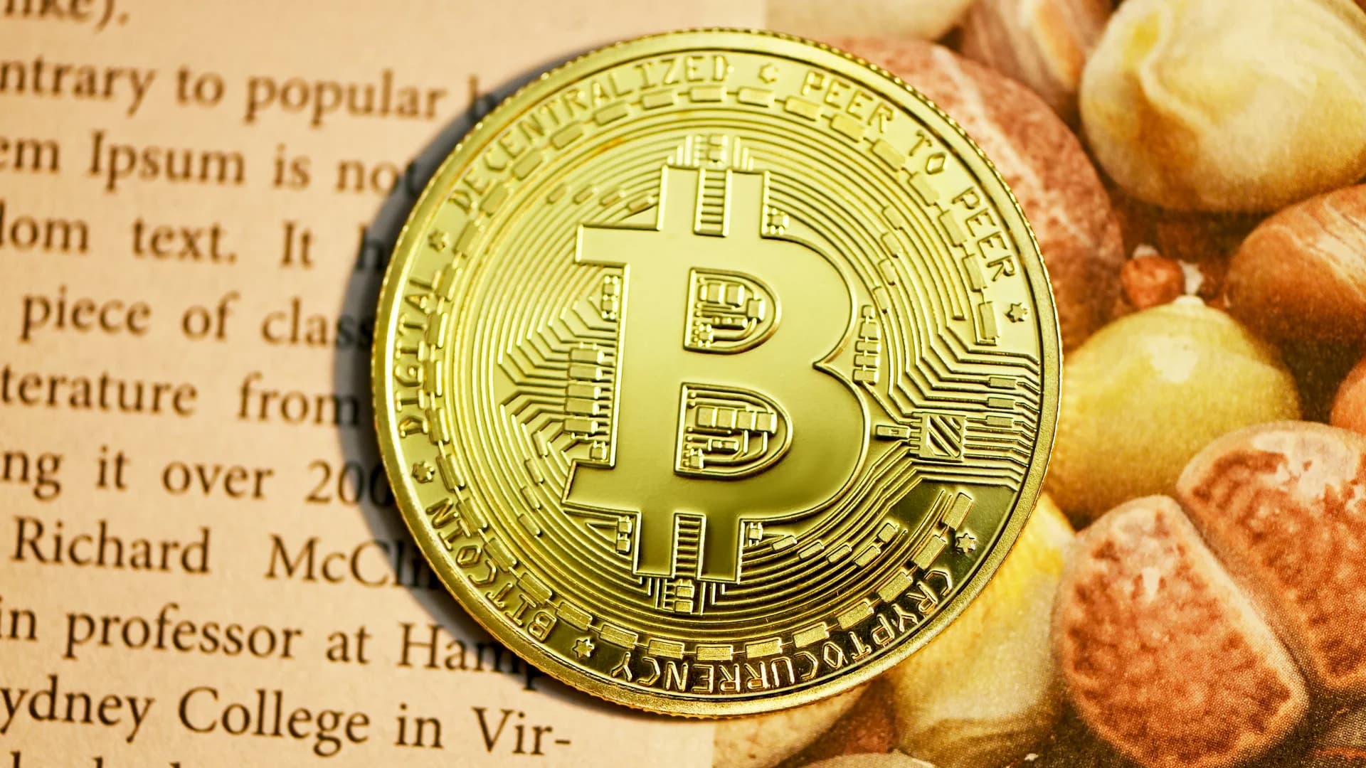Bitcoin Price Prediction Tested as Strategy Drops $2.57B on 34,164 BTC