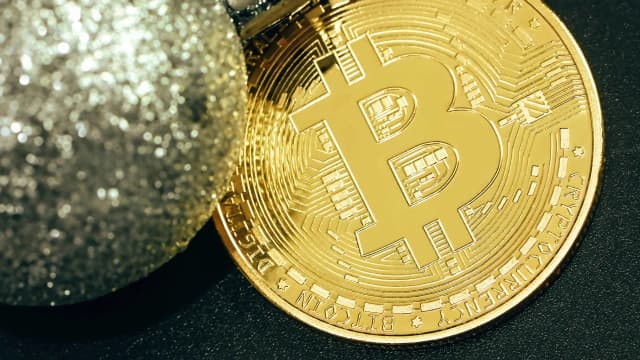 Chainlink CCIP Leans on 16 Independent Operators as LINK Tests $7 Support