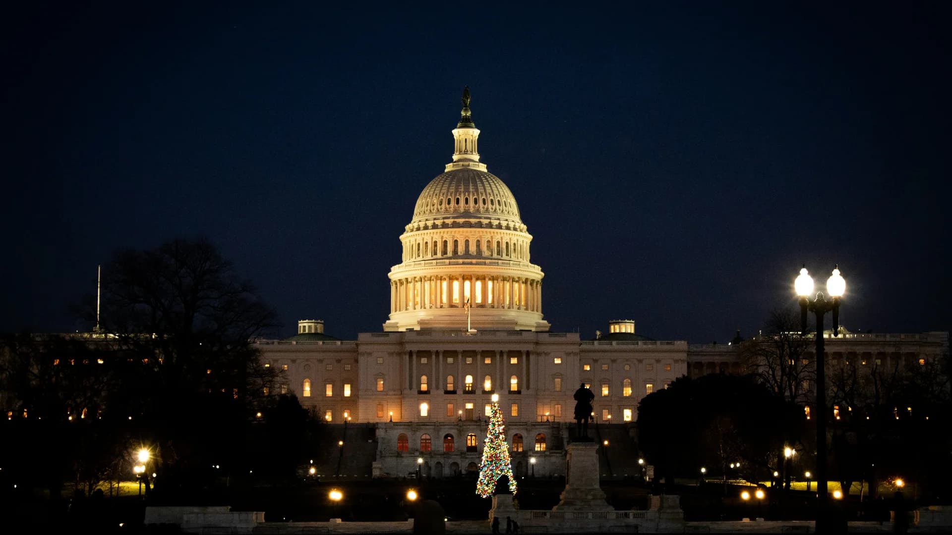 Coinbase Activates XRP Trade at Settlement on May 1 in CFTC Filing